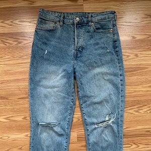 H&M Ultra High Waist Mom Jeans size 6